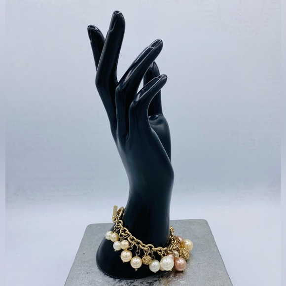 Elegant Gold Tone Faux Pearl Beads & Gold Beads W/ Rhinestone Cha Cha Bracelet - Picture 9 of 9